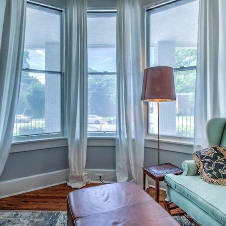 Elegant Colonial With Lovely Details And Character Memphis Buitenkant foto